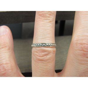 Size 6 Sterling Silver Dot Pattern Simple Band Ring